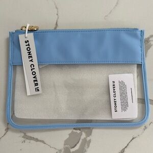 Stoney Clover pouch 🩵